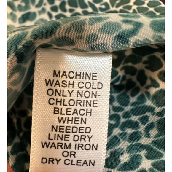 Banana Republic Top Blouse Size 0 Sleeveless Shirt Button Front Green & White - Picture 9 of 9